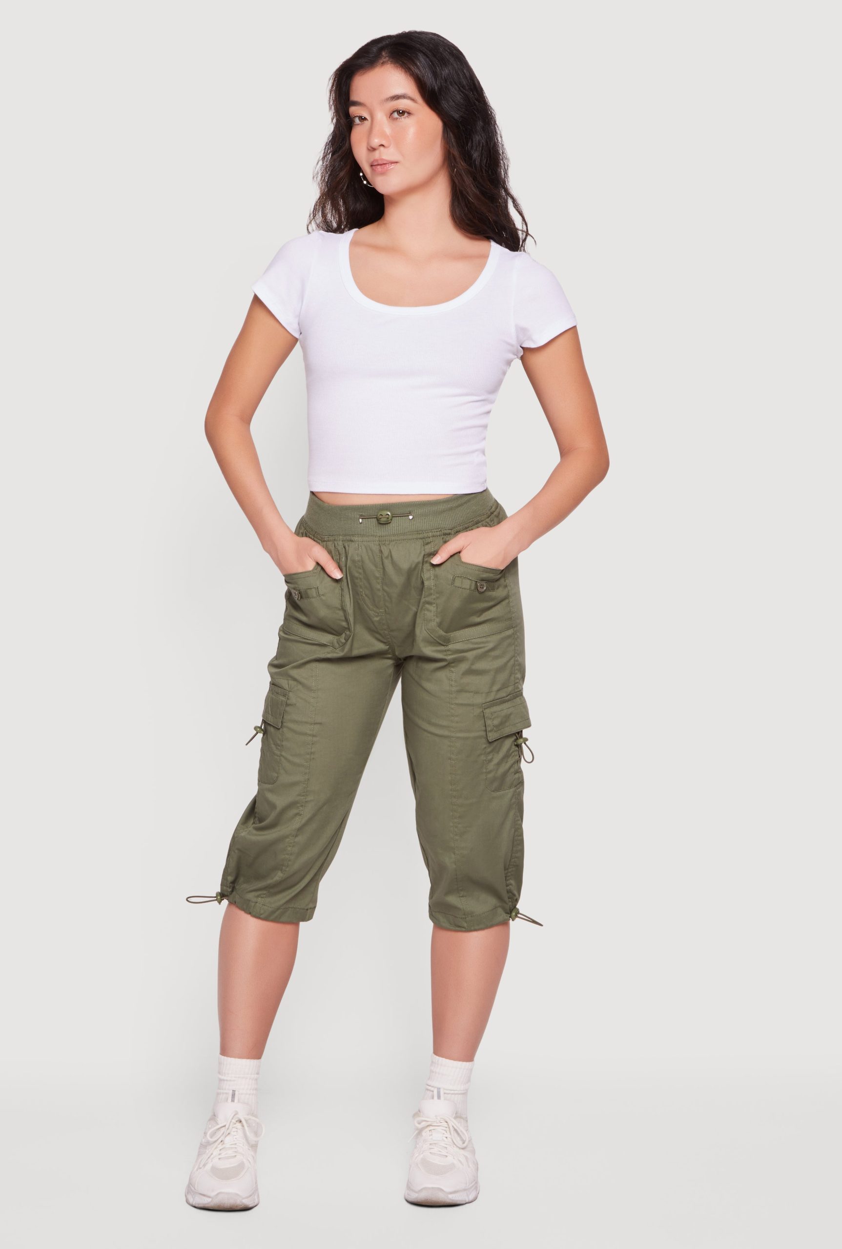 Toggle Drawstring Hem Capri Cargo Pants